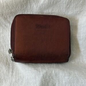 Vintage Coach Brown Leatherware Zip Around Wallet
